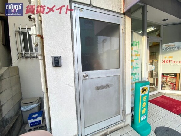 近鉄富田駅 徒歩5分 2階の物件外観写真